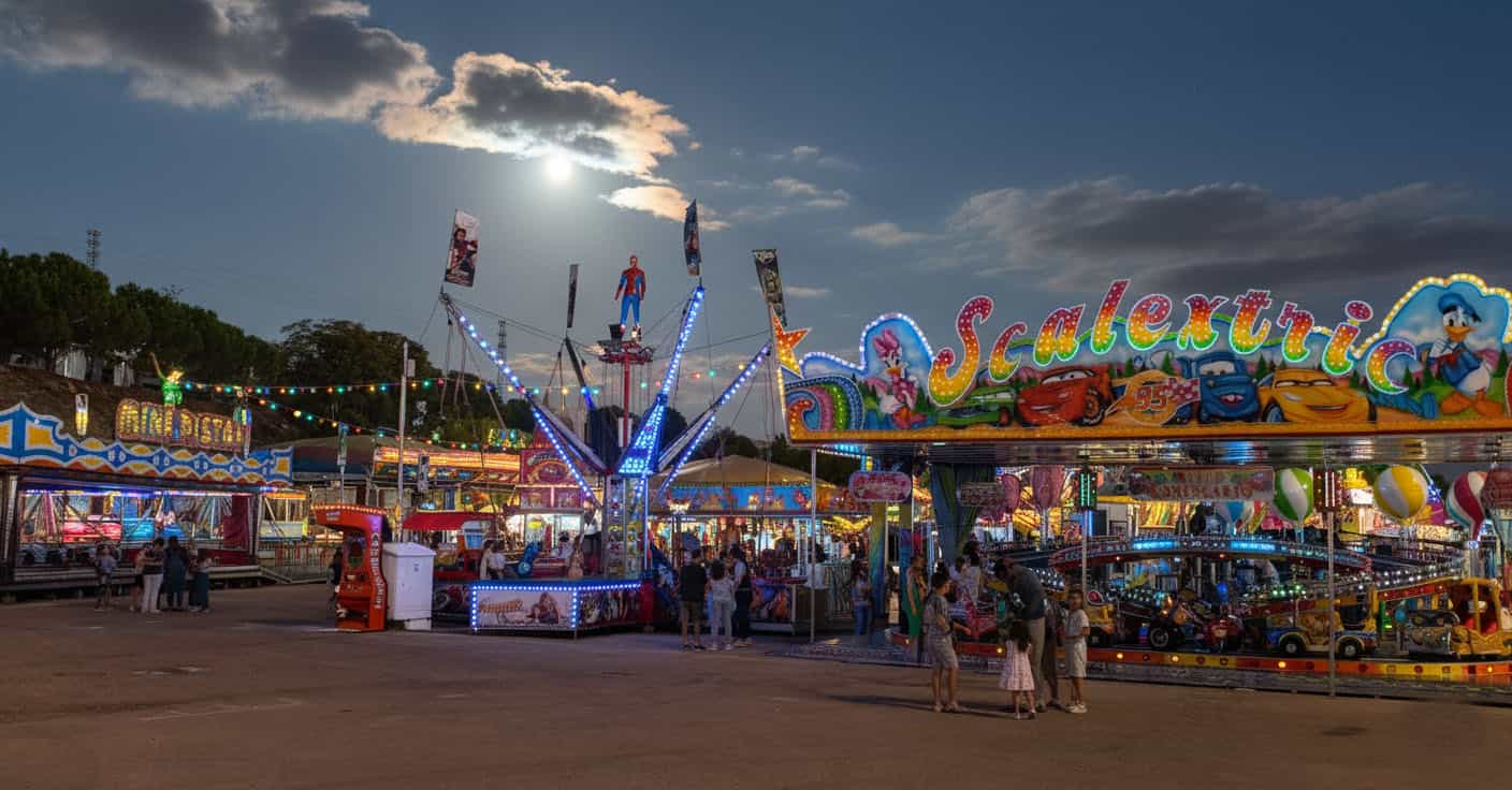 San Lucas Fair at night