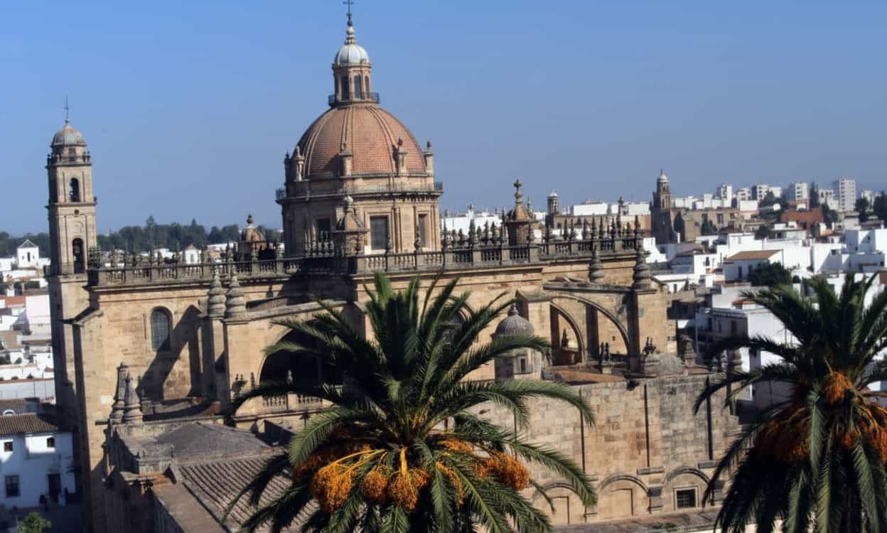 Catedral de Jerez de la Frontera, mezcla de estilos barroco y gótico