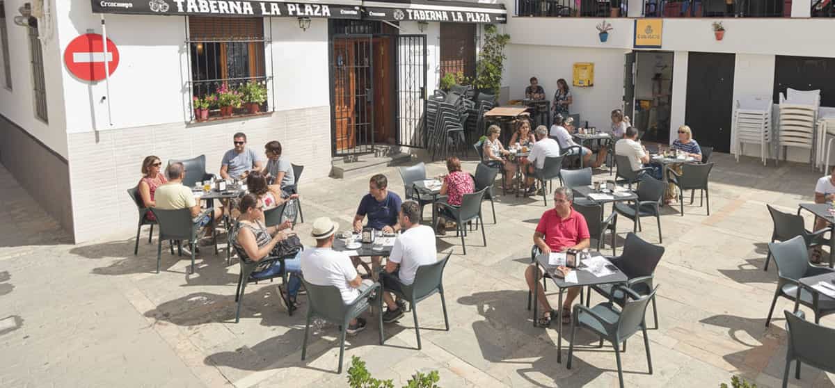 Bar La Plaza en Carratraca