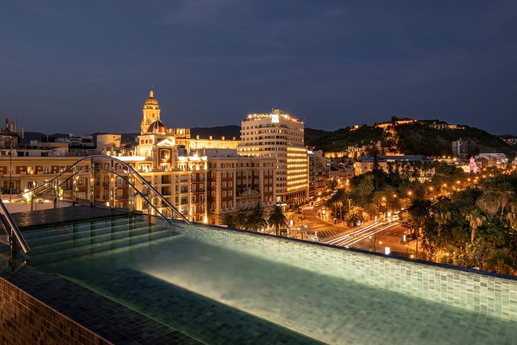Terraza Hotel Only You