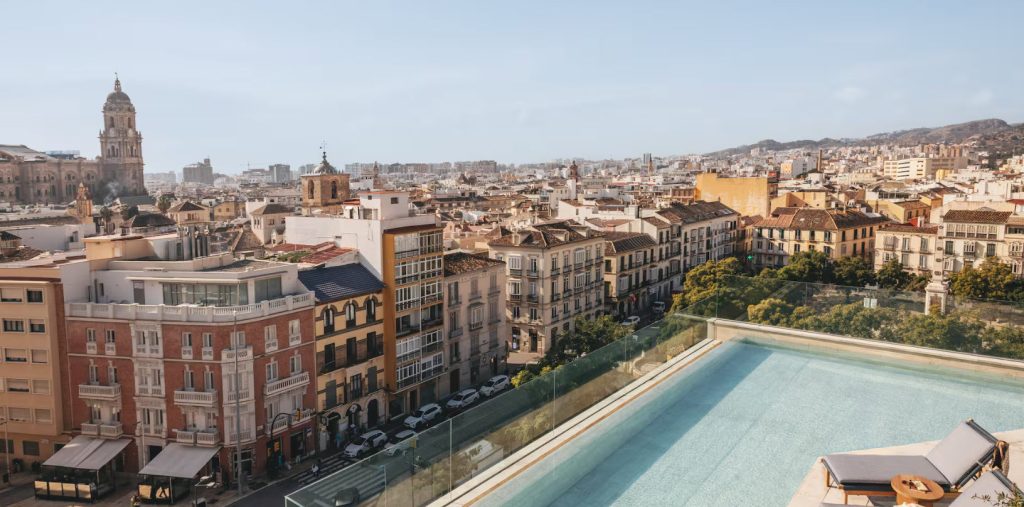 ME Málaga. Hoteles 5 estrellas Málaga