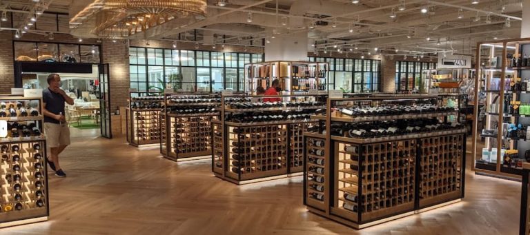 El Corte Ingles Costa Marbella in Puerto Banus