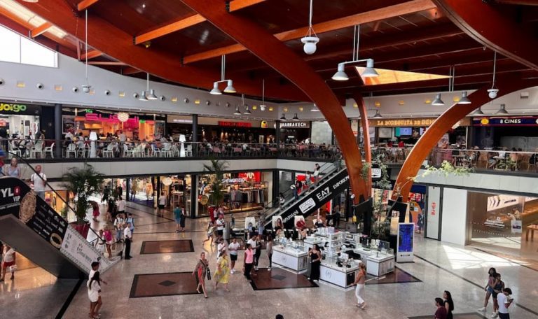 La Canada Shopping Centre in Marbella