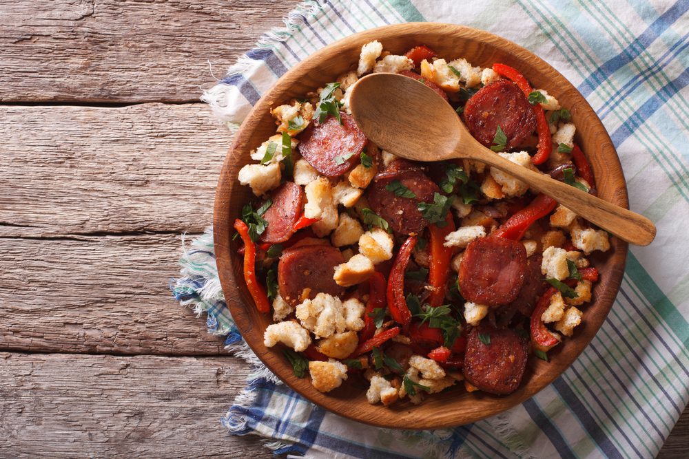 Migas con chorizo Credit Depositphotos