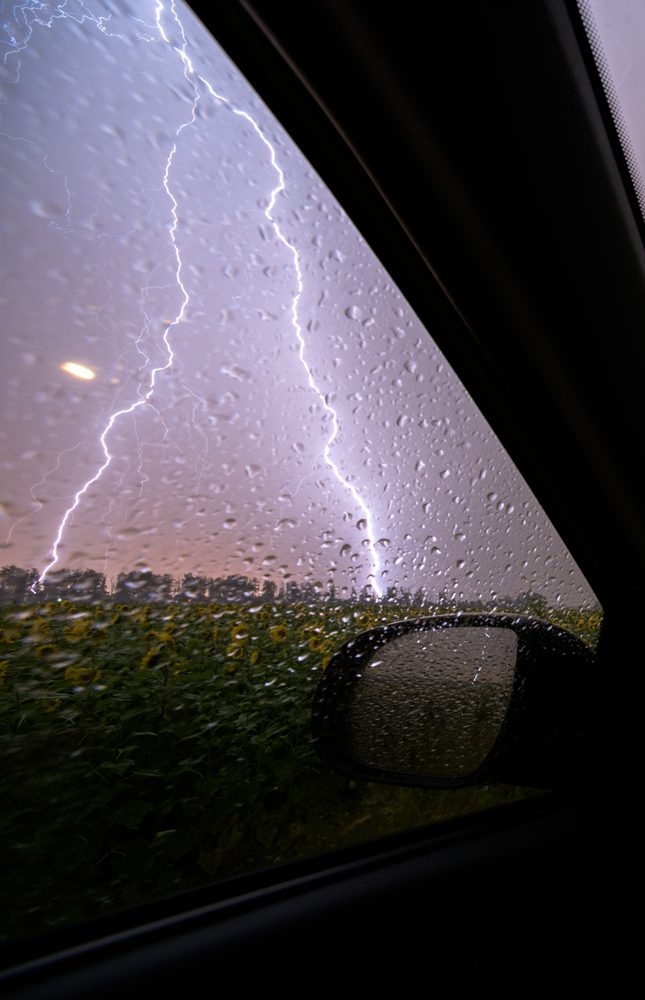 Consejos para conducir con tormenta eléctrica