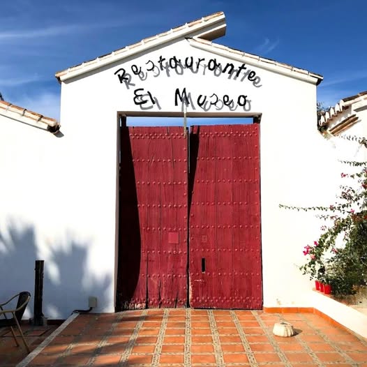 Cortijo del Arte Pizarra. Museum Restaurants in Malaga